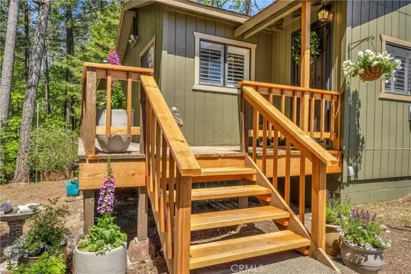 Cobb, CA 95461,17380 Parnassus Drive