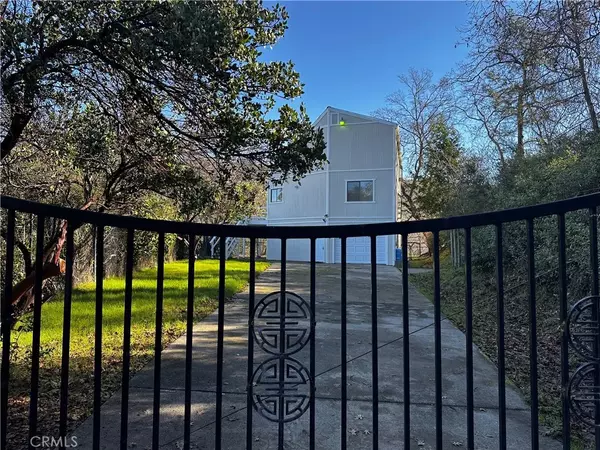 6963 Panoramic Drive, Lucerne, CA 95458