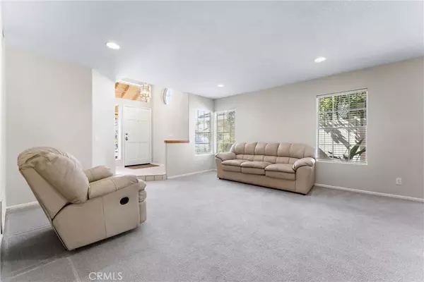 Rancho Santa Margarita, CA 92688,22 Sendero