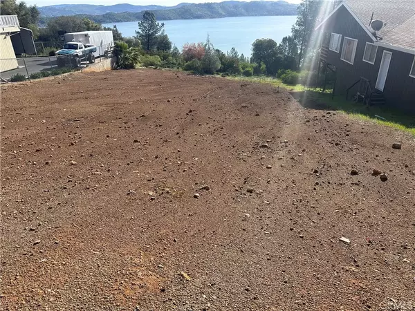 Kelseyville, CA 95451,3568 Shoreline View