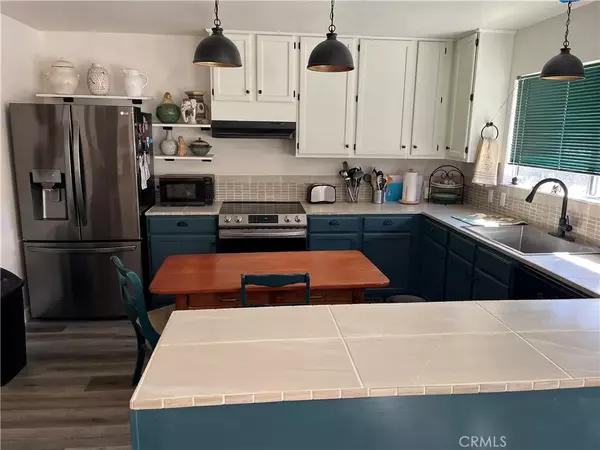Clearlake, CA 95422,15483 Highlands Harbor Road
