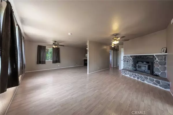 Clearlake Oaks, CA 95423,12410 Lakeview Drive