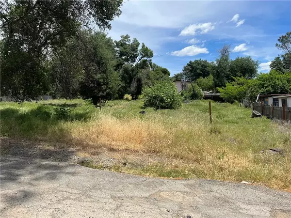 Clearlake, CA 95422,3528 Ukiah