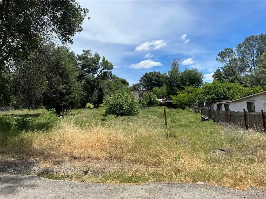 Clearlake, CA 95422,3528 Ukiah