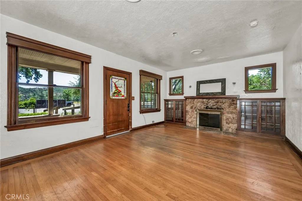 Middletown, CA 95461,21345 Bush Street