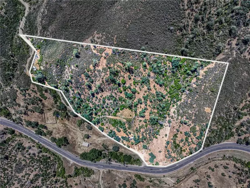104 Mule Skinner, Clearlake Oaks, CA 95423