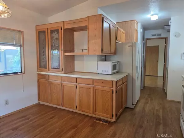 Lakeport, CA 95453,5330 Lakeshore #5