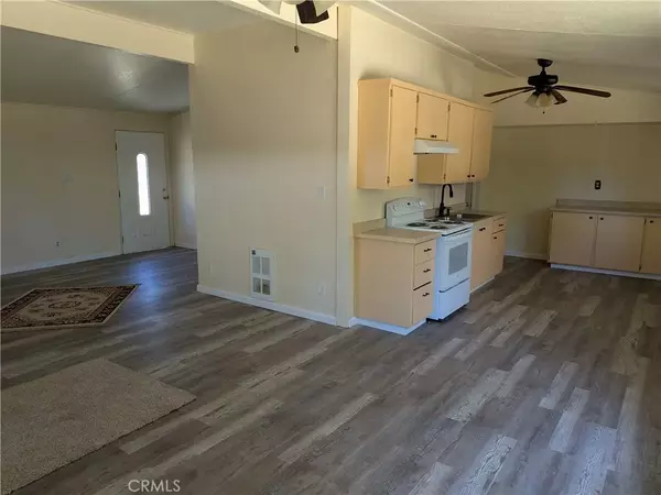 Lucerne, CA 95458,4041 Kensington Way