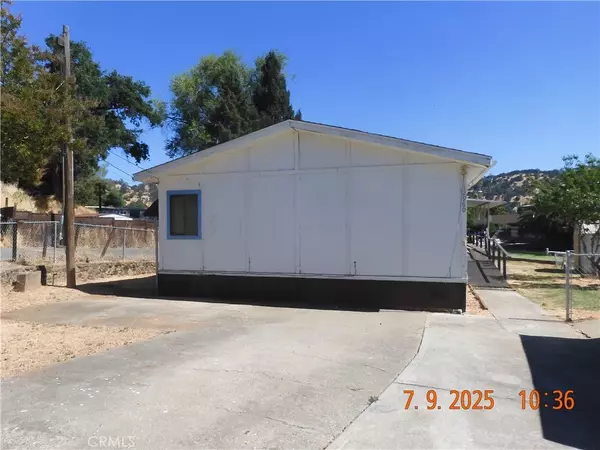 Clearlake Oaks, CA 95423,12980 Island Drive