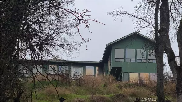 Upper Lake, CA 95485,9176 Upper Lake Lucerne Road