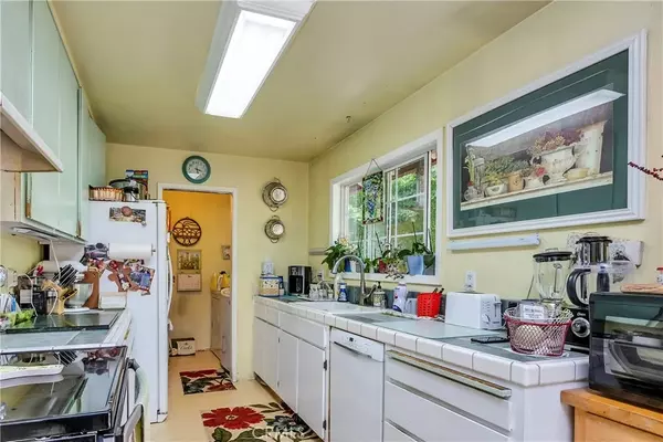 Cobb, CA 95426,9434 Venturi Drive