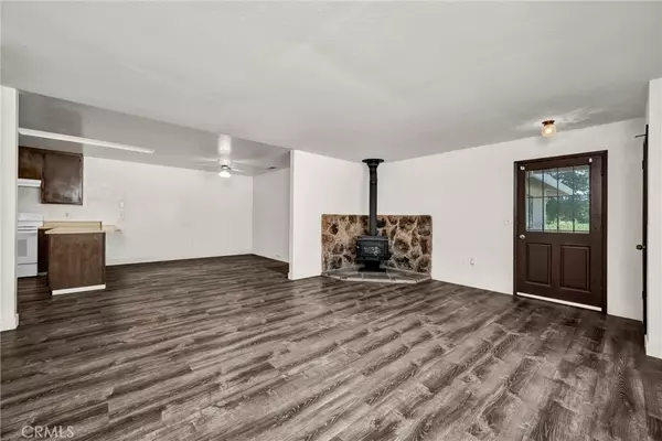 Hidden Valley Lake, CA 95467,19270 Mountain Meadow S South