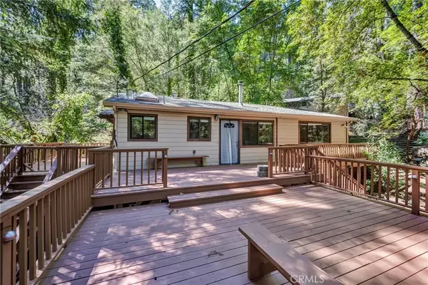 Cobb, CA 95461,17097 Dogwood Way