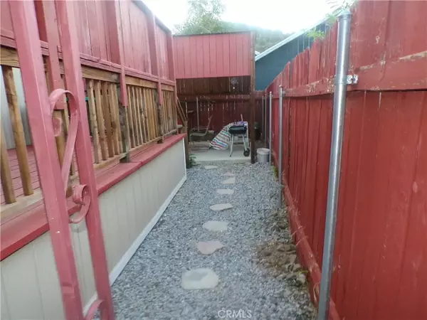 Clearlake Oaks, CA 95423,12962 2nd Street