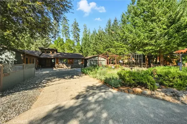 Cobb, CA 95426,9234 Fox Drive