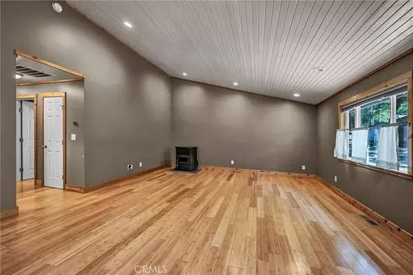 Cobb, CA 95426,16600 Mountain View Drive