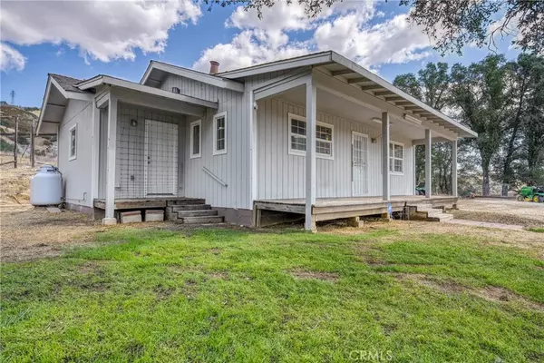 Clearlake Oaks, CA 95423,21710 E Highway 20