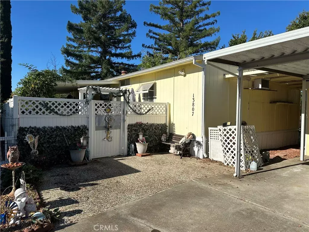 Clearlake Oaks, CA 95423,13807 Plum