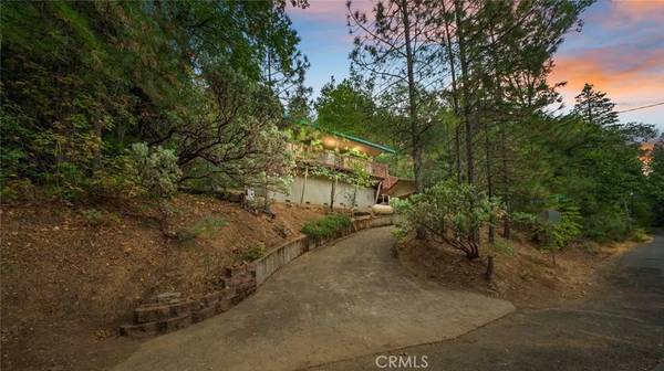 12378 Black Oak Drive, Loch Lomond, CA 95461