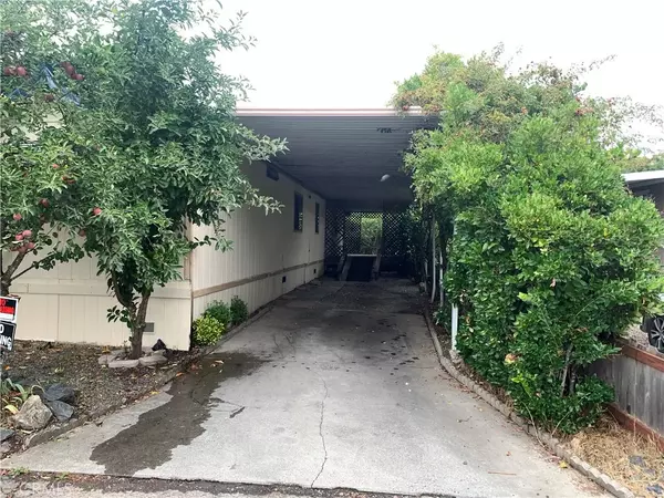 Lakeport, CA 95453,3075 Lakeshore Blvd #19