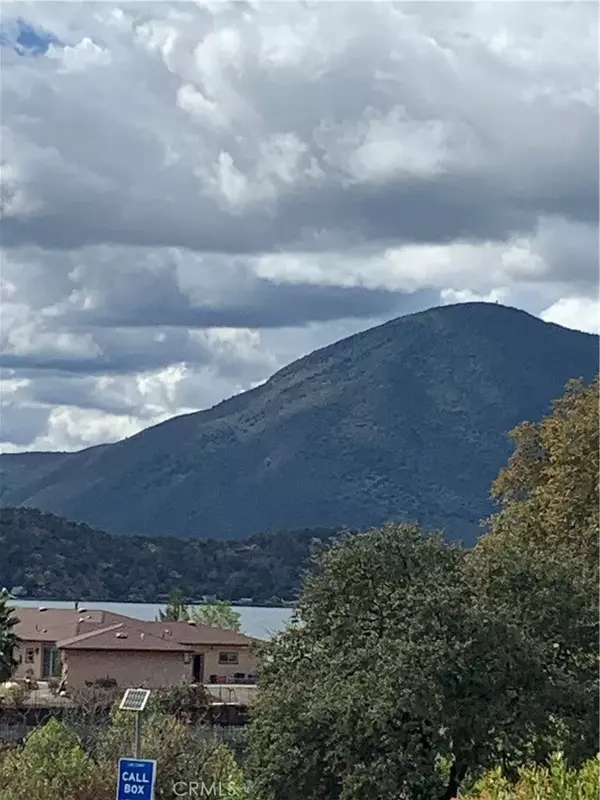 Clearlake Oaks, CA 95423,12140 East highway 20