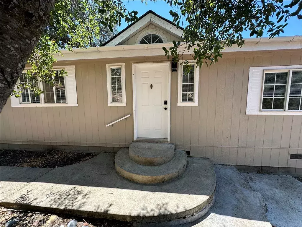 Clearlake Oaks, CA 95423,280 Henderson Drive