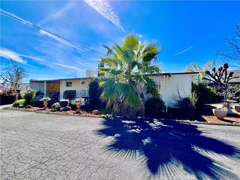 4265 LAKESHORE #30, Lakeport, CA 95453