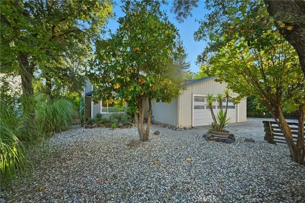 19453 Mountain Meadow North North, Hidden Valley Lake, CA 95467
