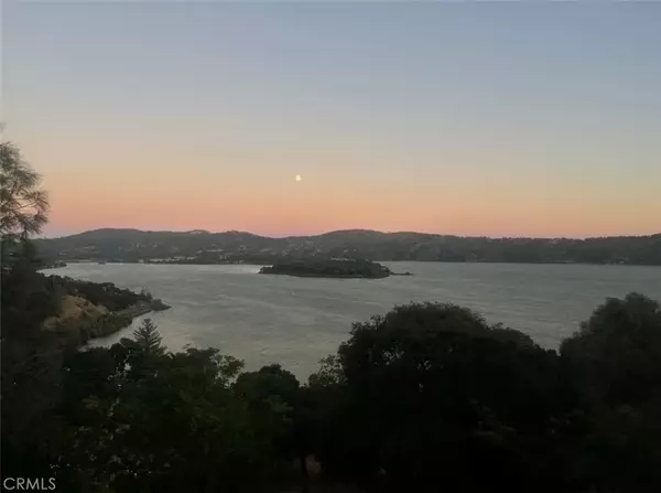 Clearlake Oaks, CA 95423,11633 Lakeview Drive