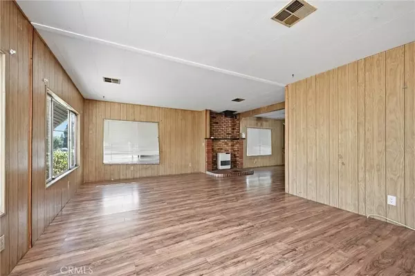 Clearlake Oaks, CA 95423,145 Butler