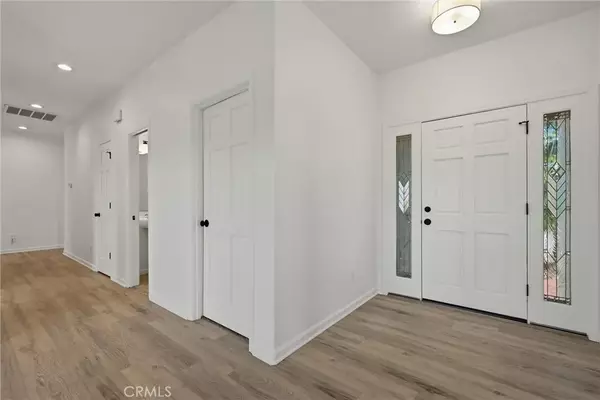 Hidden Valley Lake, CA 95467,19285 Ravenhill