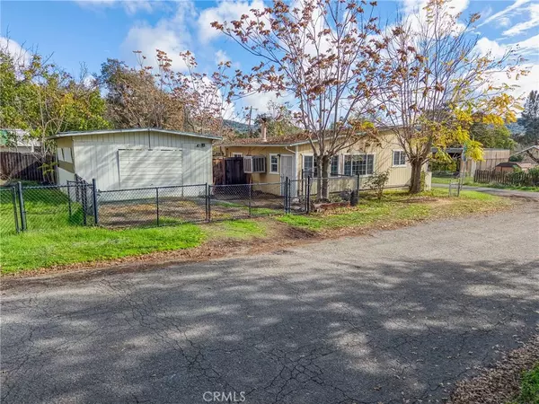 Clearlake Oaks, CA 95423,70 Shaul