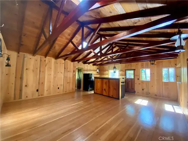 Cobb, CA 95426,17040 Edgewood Way