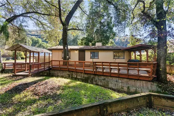 2305 Alta Vista, Lucerne, CA 95458