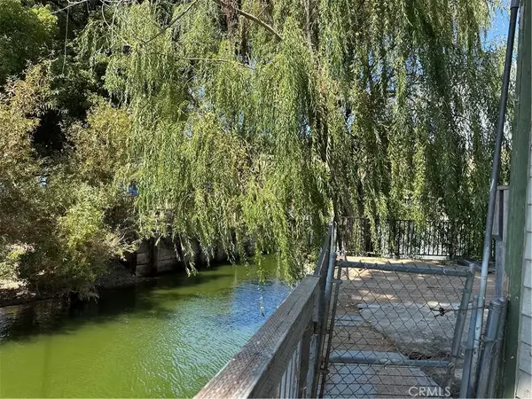 Clearlake Oaks, CA 95423,12840 Island Dr. #41