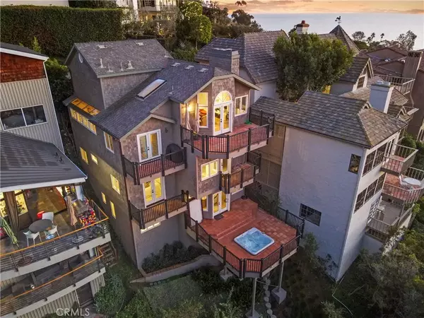 Laguna Beach, CA 92651,678 Diamond Street