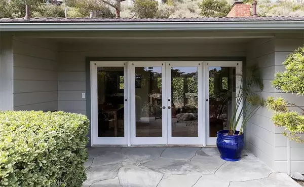 Laguna Beach, CA 92651,959 Oriole Drive