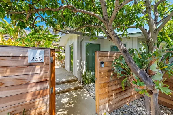 239 Fairview Street, Laguna Beach, CA 92651