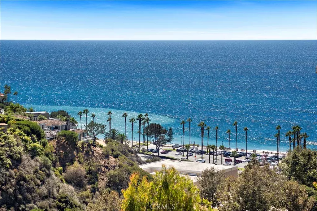Laguna Beach, CA 92651,21801 Ocean Vista Drive #24