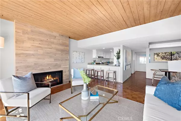 Laguna Beach, CA 92651,21801 Ocean Vista Drive #24