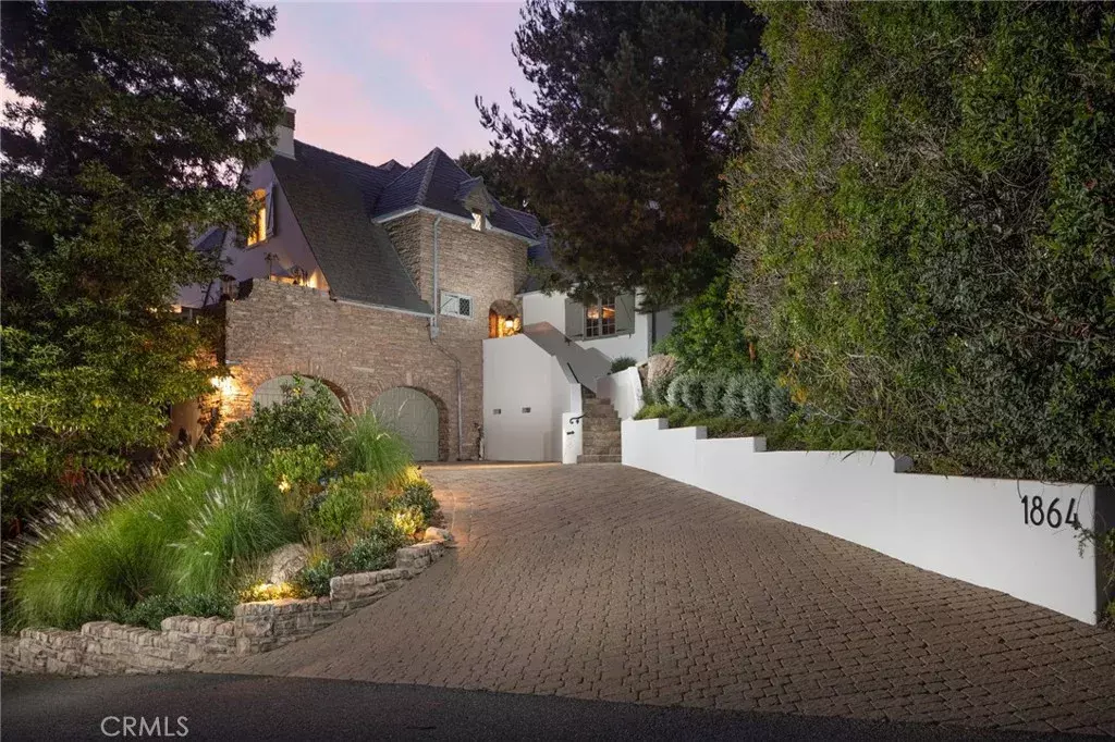 Laguna Beach, CA 92651,1864 Upper Rim Rock Road