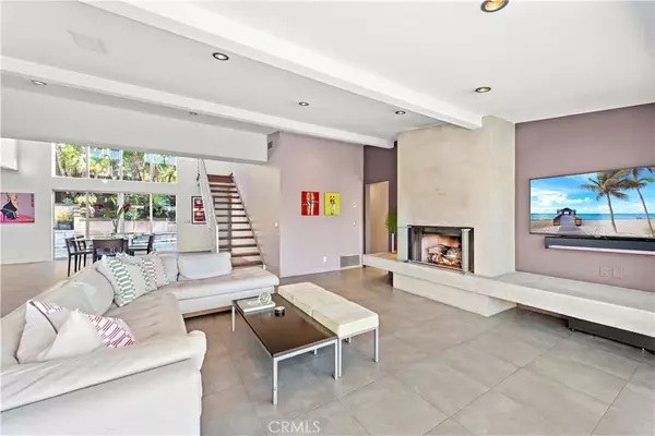 Laguna Beach, CA 92651,30692 Marilyn Drive