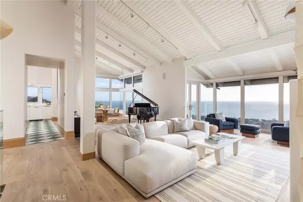 Laguna Beach, CA 92651,747 Bayview Place