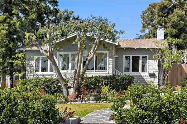 438 Holly Street, Laguna Beach, CA 92651
