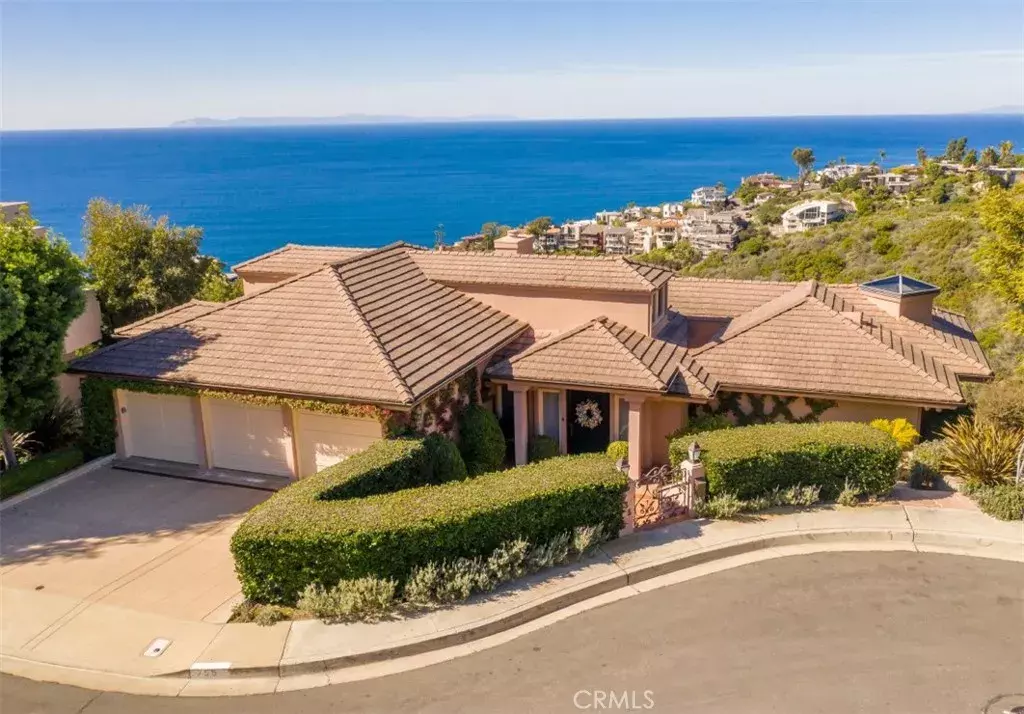 Laguna Beach, CA 92651,755 Pelican Drive