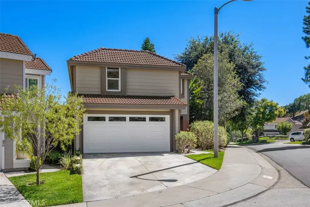 Laguna Beach, CA 92651,45 La Costa Court