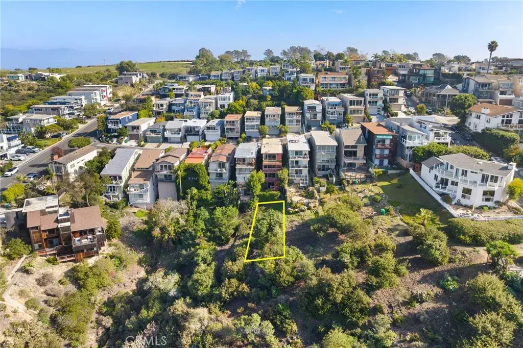 Laguna Beach, CA 92651,1040 Acapulco