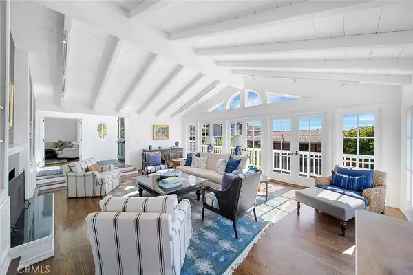 Laguna Beach, CA 92651,806 Emerald Bay