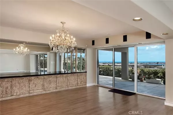 Corona Del Mar, CA 92625,1815 Galatea
