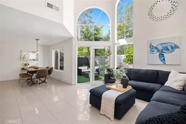 Costa Mesa, CA 92627,1947 Sundance Lane